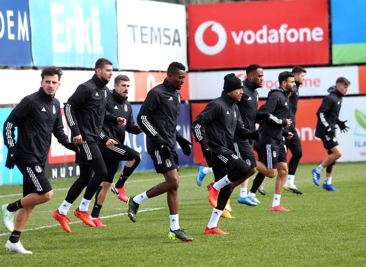 Beşiktaş, Yeni Malatyaspor mesaisini sürdürdü