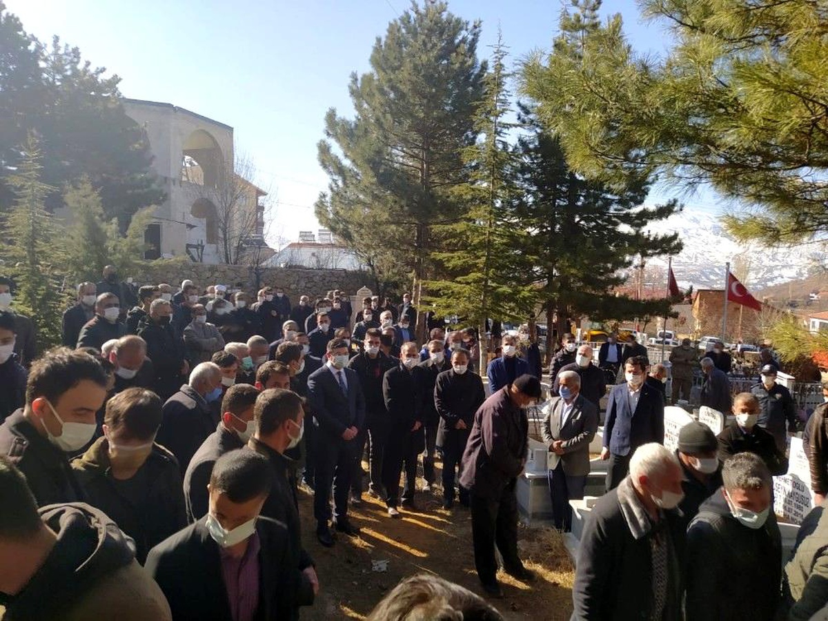 İl Genel Meclis Üyesi Açıkgöz hayatını kaybetti