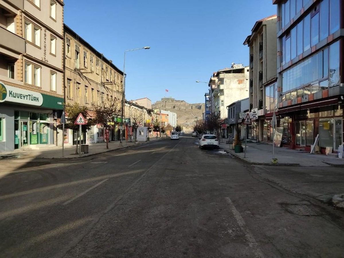 Kars\'ta Covid-19 sessizliği