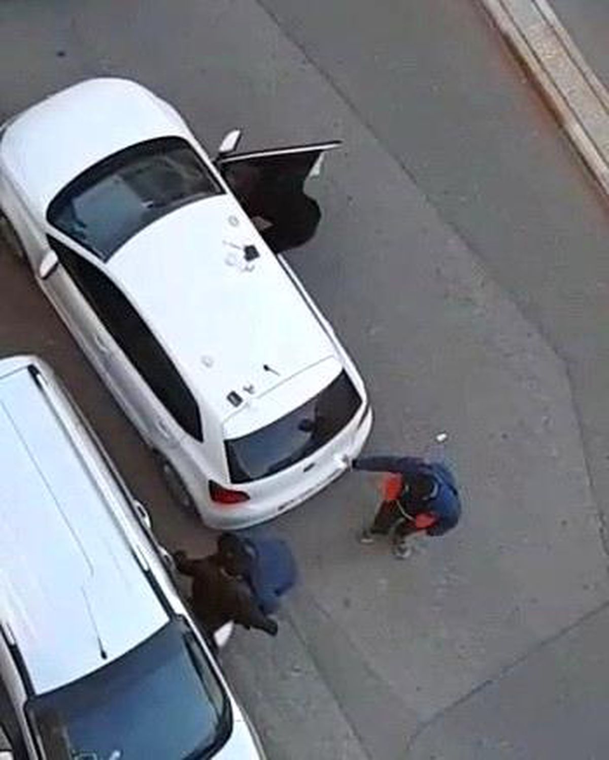 Narkotik polisleri denetimlerine hızla devam ediyor