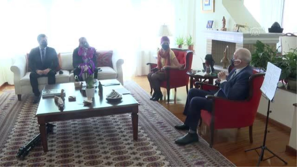 Paraguay\'ın Ankara Büyükelçisi Valdez öğrenmeye devam ettiği Türkçeye ilgisini anlattı