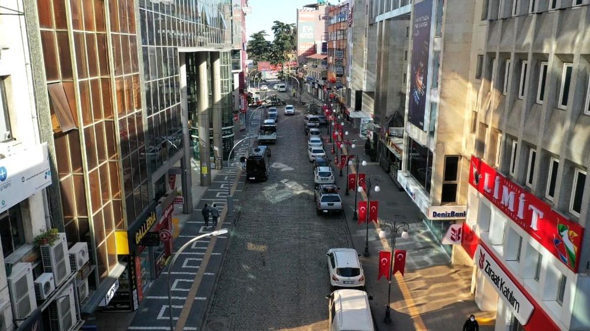 Trabzon\'da alt yapı çalışmaları devam ediyor, Kahramanmaraş 1. Etap trafiğe açıldı