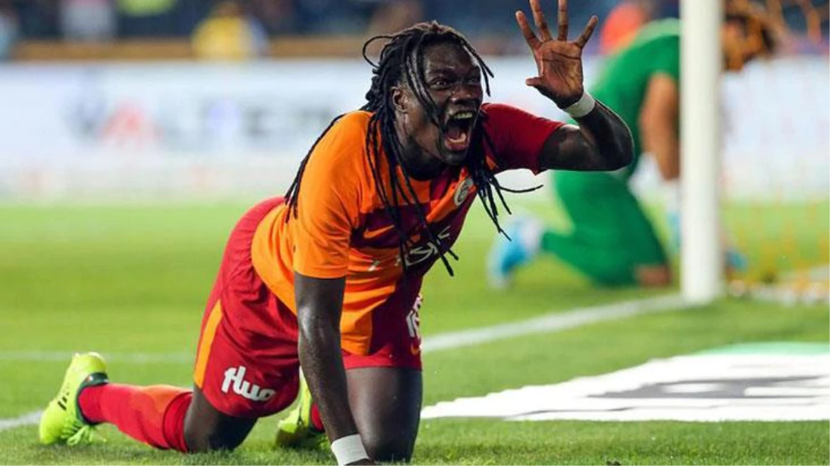 Bafetimbi Gomis, Galatasaray\'dan ayrılış sebebinin ekonomik unsurlar olduğunu söyledi