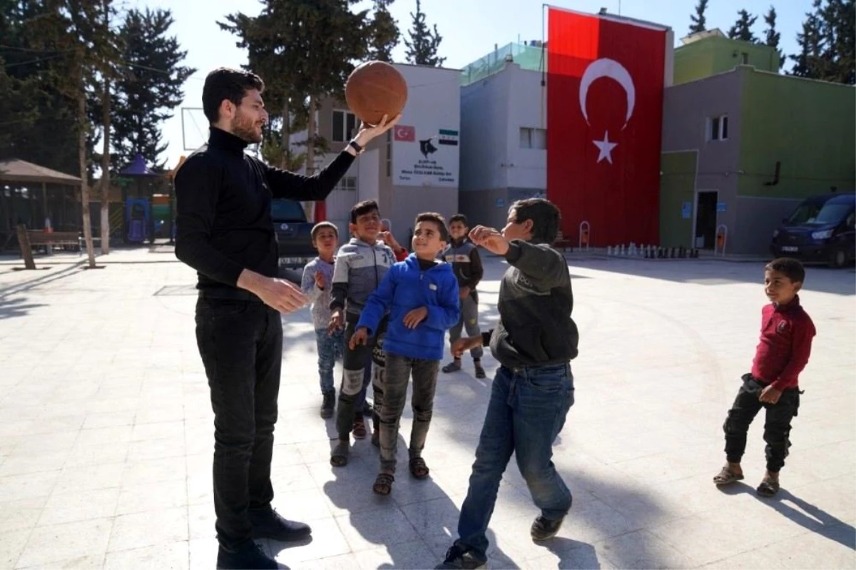 \'Balalar Üşümesin\' diye toplanan yardımlar Türkmenlere ulaştırıldı