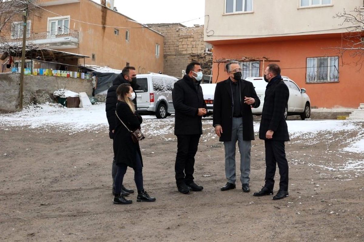 Başkan Savran, 20 Temmuz ve Bahçelievler Mahallelerinde incelemelerde bulundu