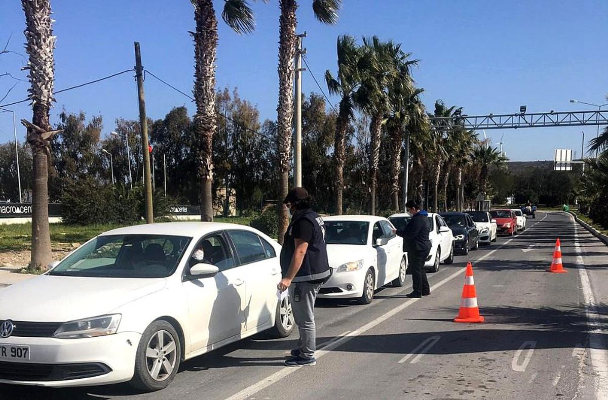 Çeşme\'de kısıtlamaya uymayanlara ceza