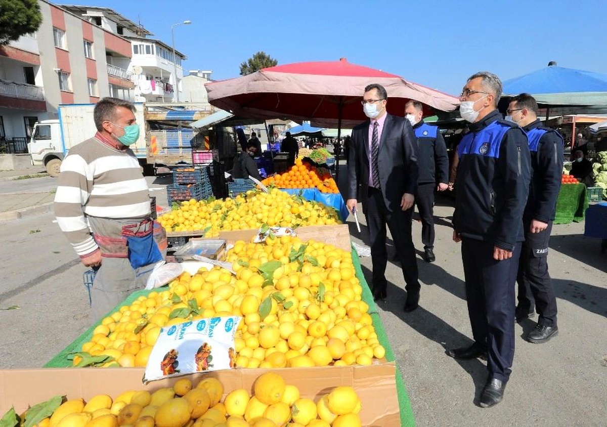 Gaziemir pazarlarında pandemi ve fiyat denetimi