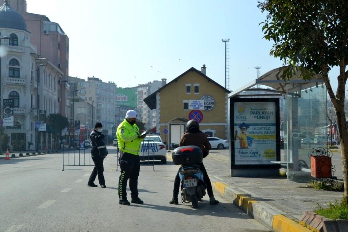 İki günde 200 kişiye ceza kesildi