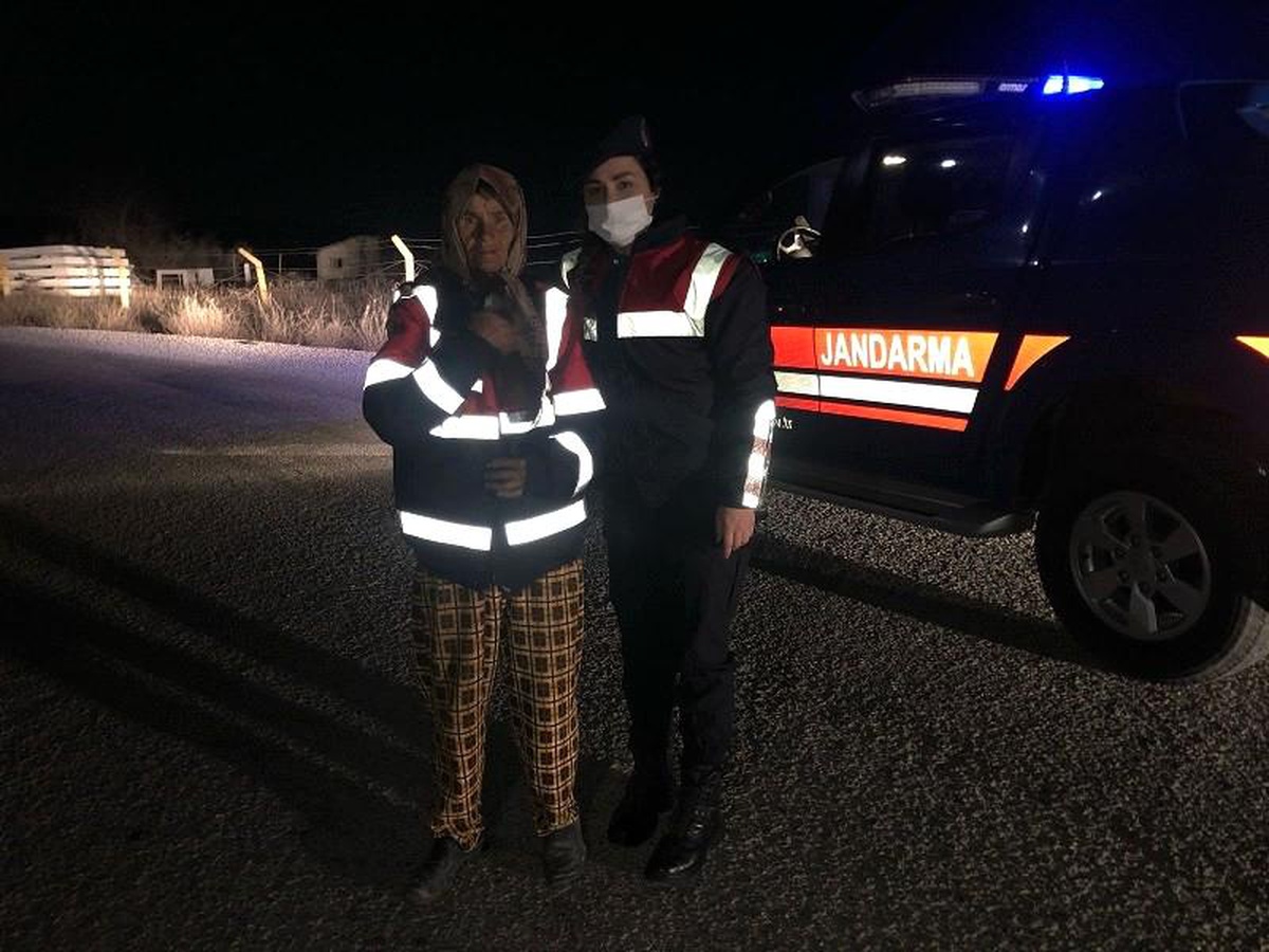 Son Dakika | Jandarma bulduğu kadının kimliğini "Sevgi İzi" numarasından tespit etti
