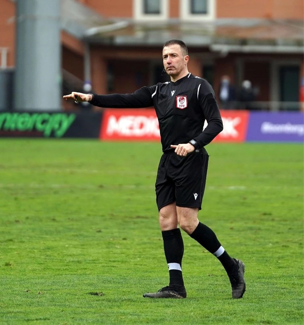 Kayserispor-Rizespor maçını Hüseyin Göçek yönetecek