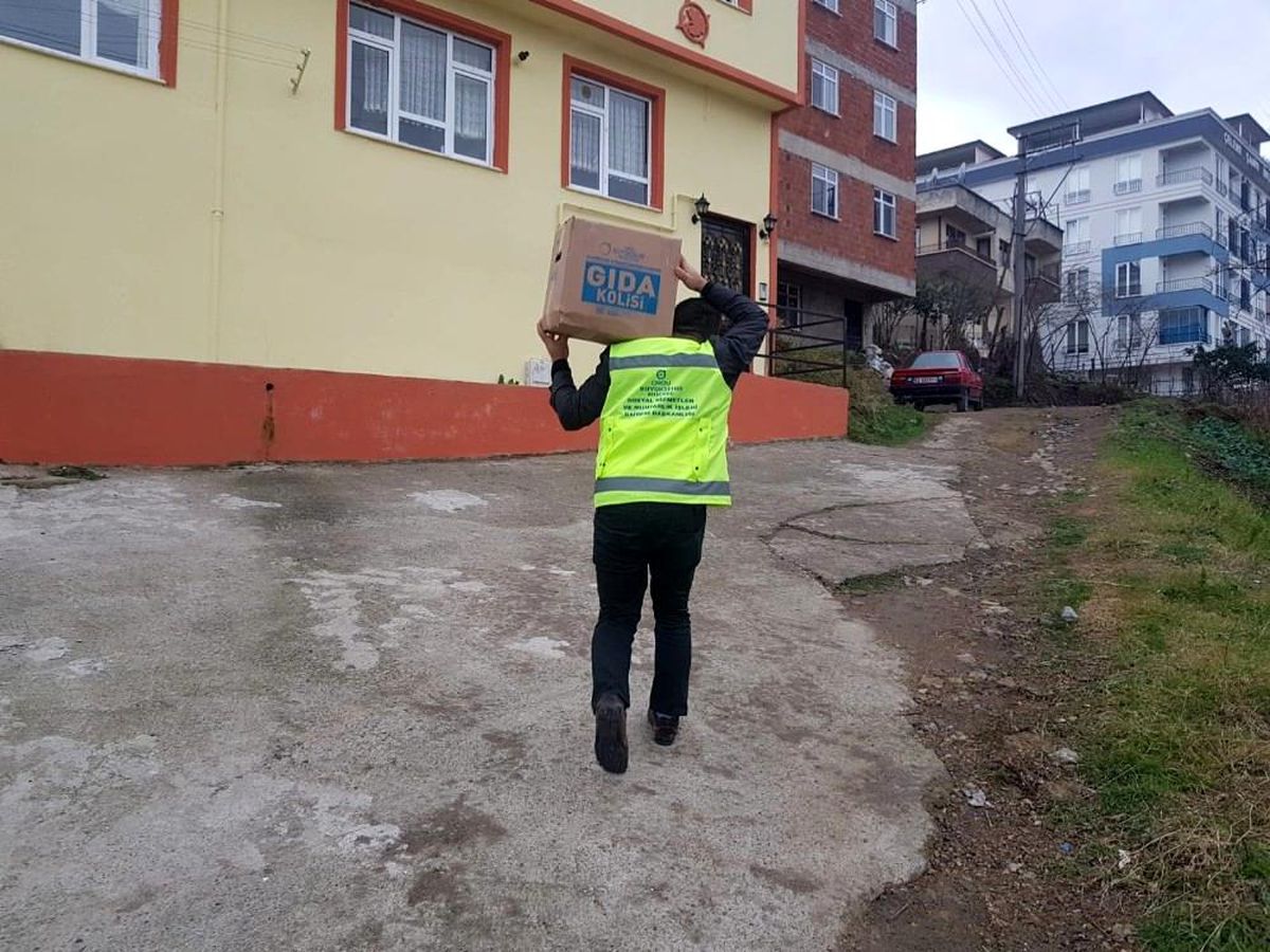Ordu\'da ihtiyaç sahiplerini yardım eli