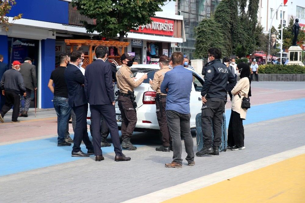 Sokağa çıkma kısıtlamasına uymayan 256 kişiye 234 bin 900 TL cezai işlem uygulandı