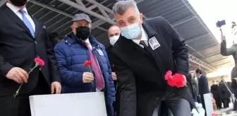 Üsküdar faciasında hayatını kaybedenler mezarları başında anıldı