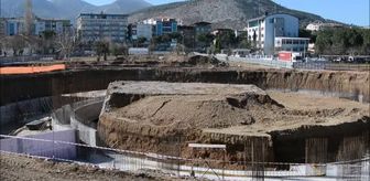 Vali Yaşar Karadeniz, 'Soma Millet Bahçesi' inşaatını inceledi