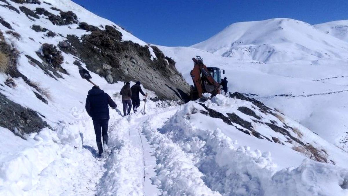 VASKİ, kar kış demeden hizmete devam ediyor