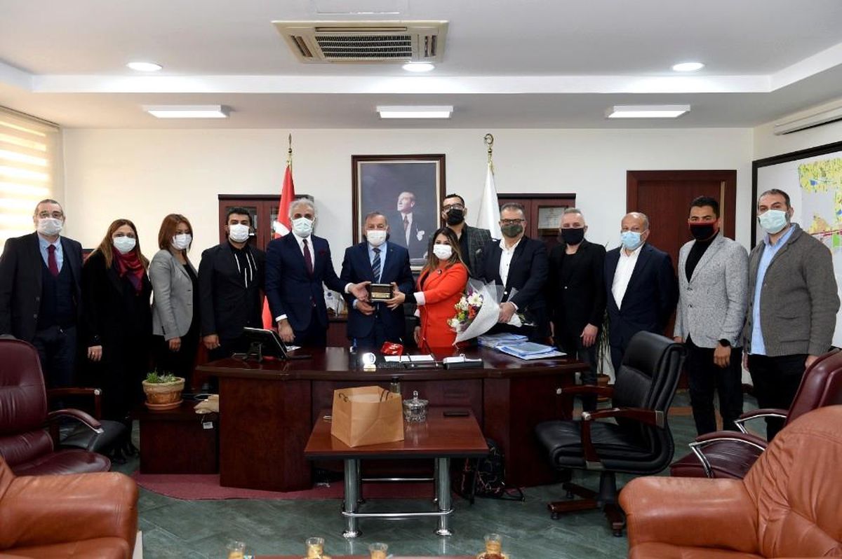 Akay: "Ortak paydamız Adana olmalı"