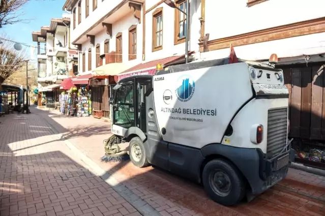 Altındağ Belediyesi'nden Hamamönü'nde temizlik çalışması