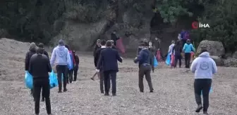 Amerikalı sporcular sahil ve doğa temizliği yaptı