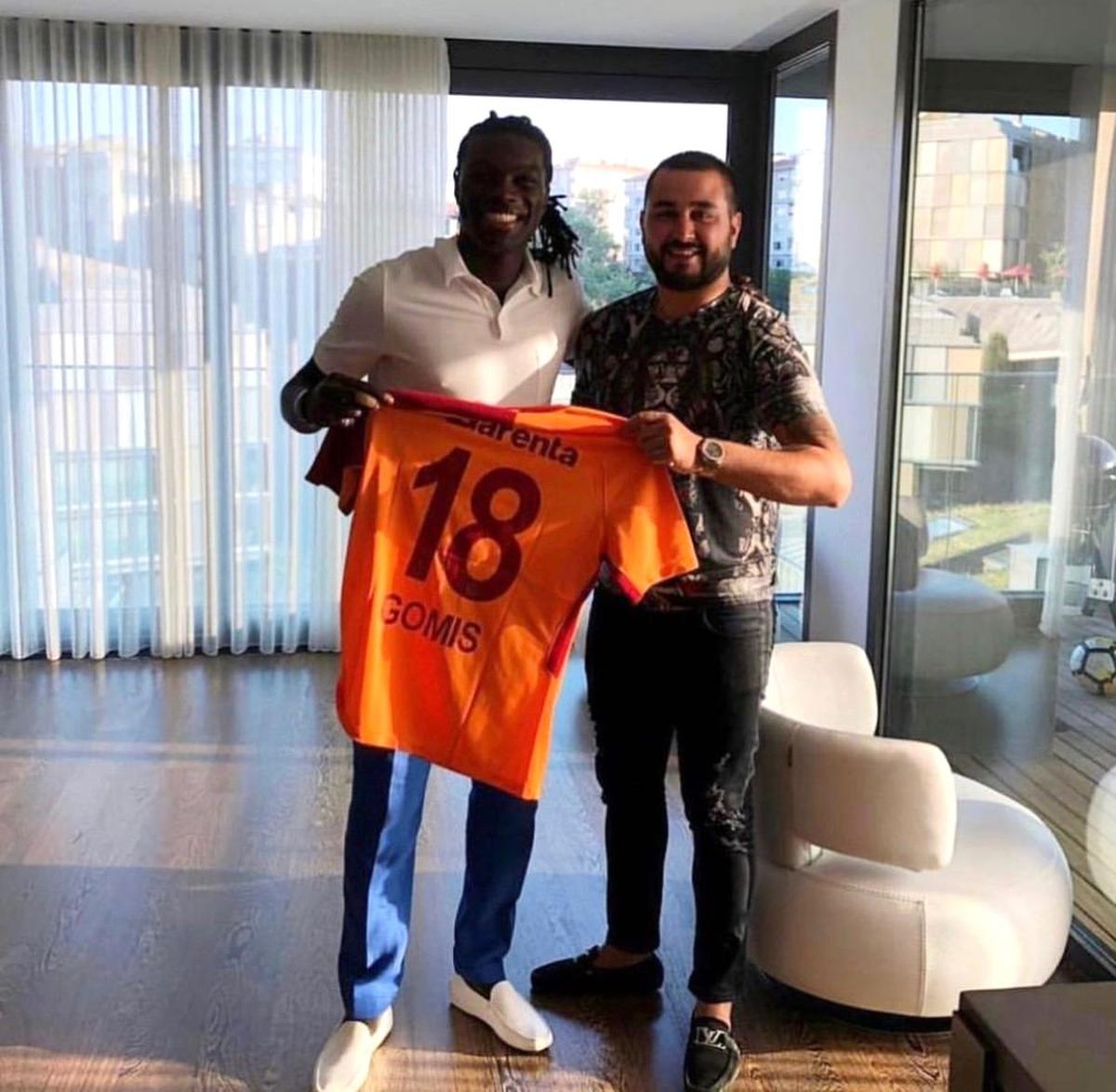 Bafetimbi Gomis: "Bu hikaye burada bitmedi, bir gün geri döneceğim"