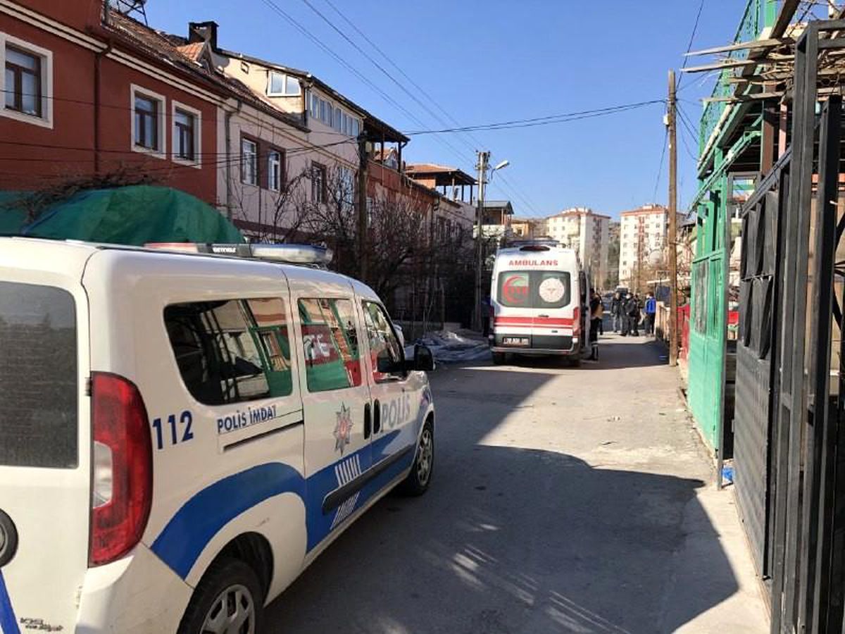 Son Dakika | Bunalıma giren genç tüfekle intihar etti