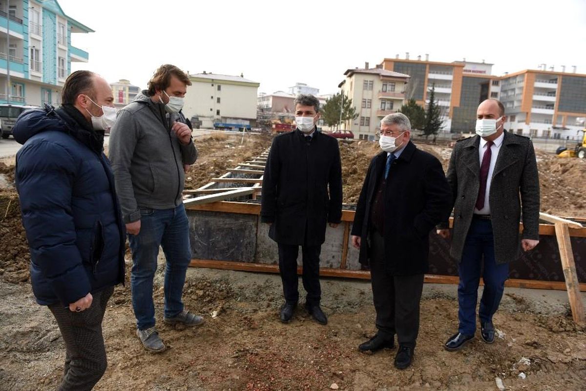 Çorum Belediyesi 4 sentetik halı saha yapacak