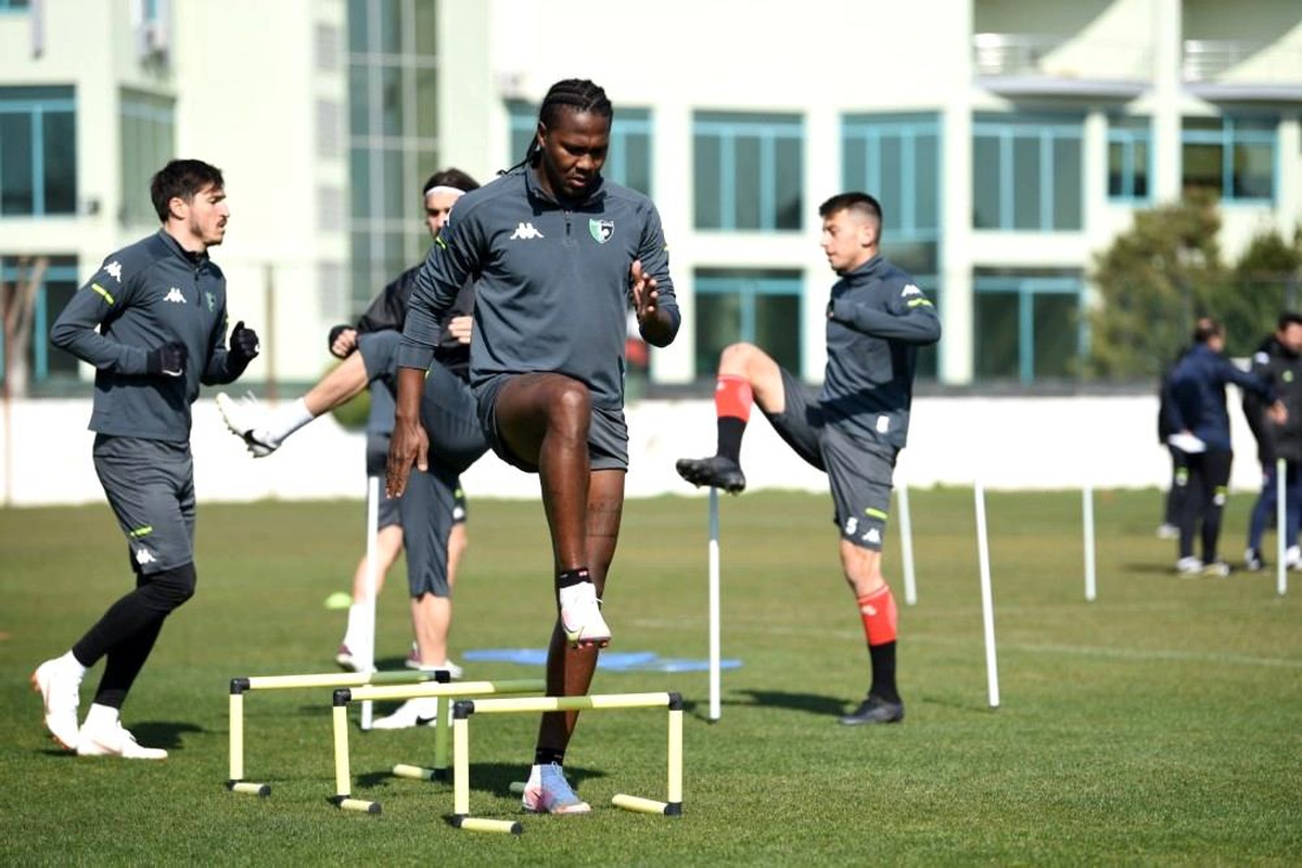Denizlispor, Yeni Malatyaspor maçına hazırlanıyor