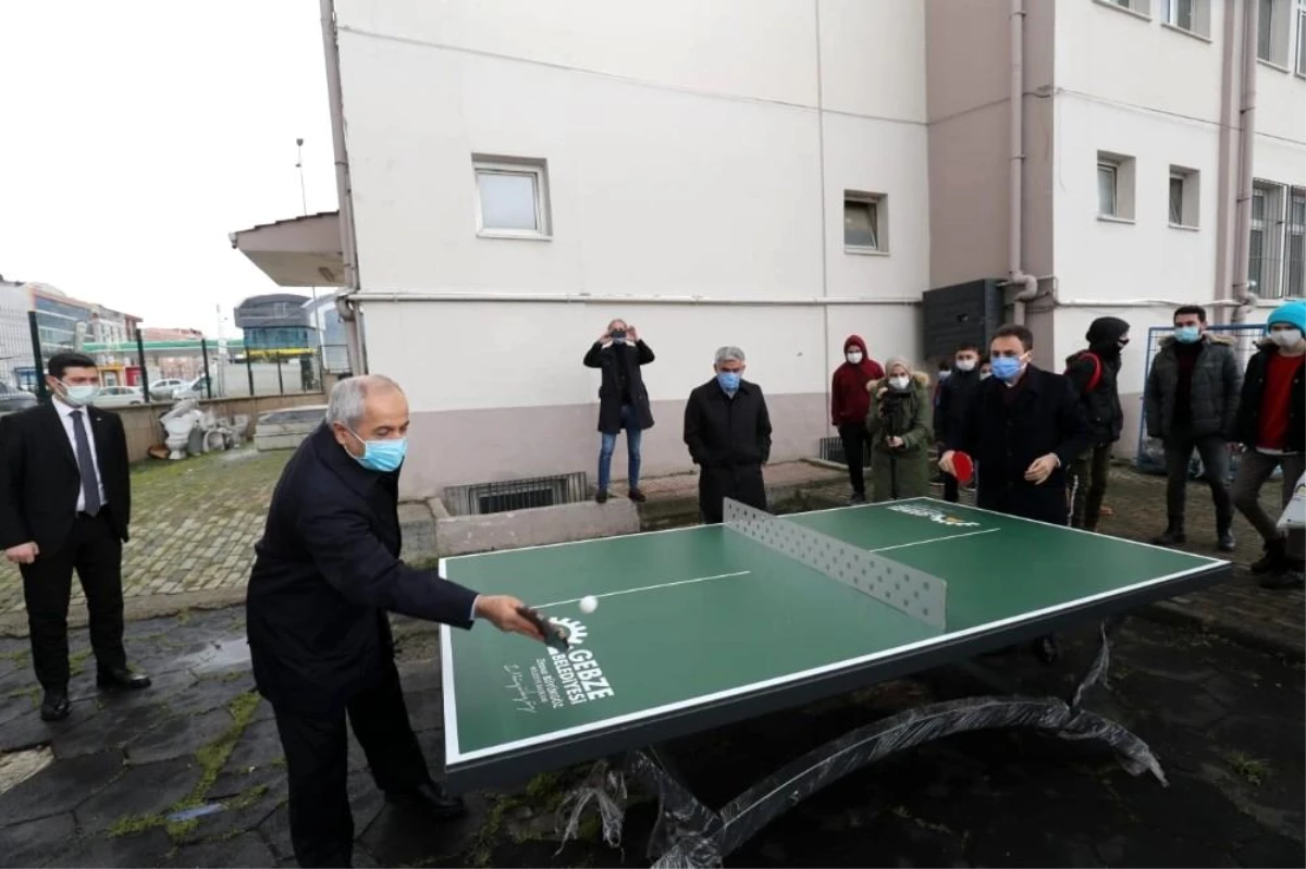 Gebze\'deki okul ve parklara masa tenisi sahaları kuruluyor