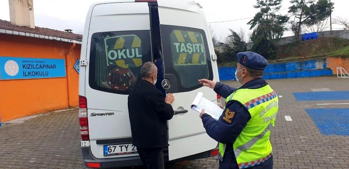 Son dakika haberleri! Jandarmadan servis araçlarına denetim