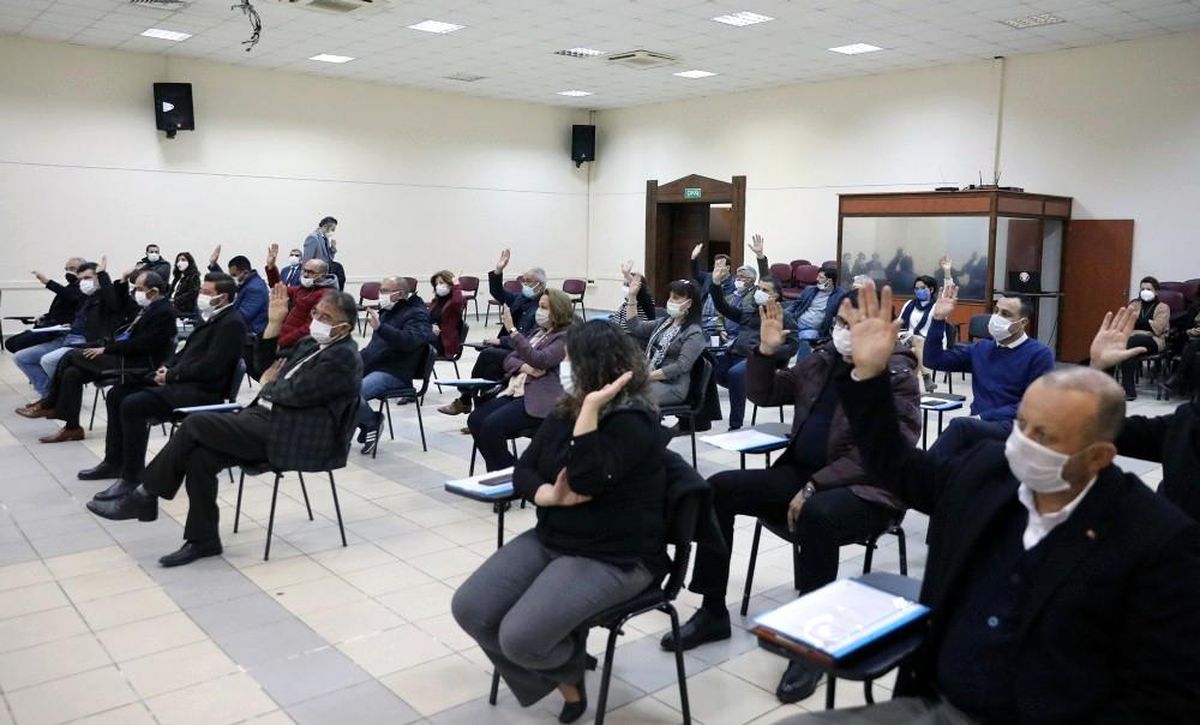 Kırsal mahalle tespit çalışması meclis komisyonlarına havale edildi
