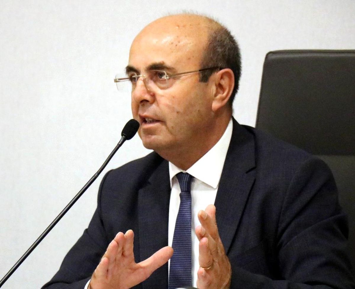 Kırşehir Belediyesinden esnafa dezenfektan desteği