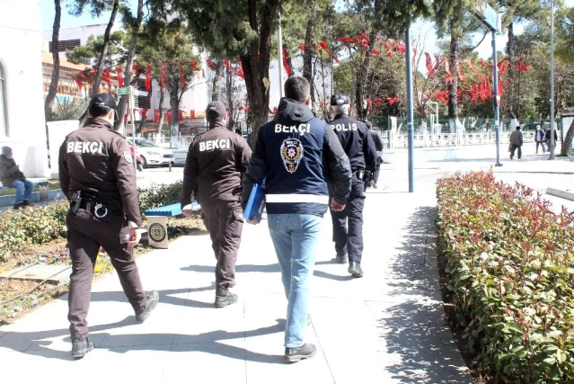 Menteşe'de polis ve bekçiler yeni açılan işletmeleri denetledi