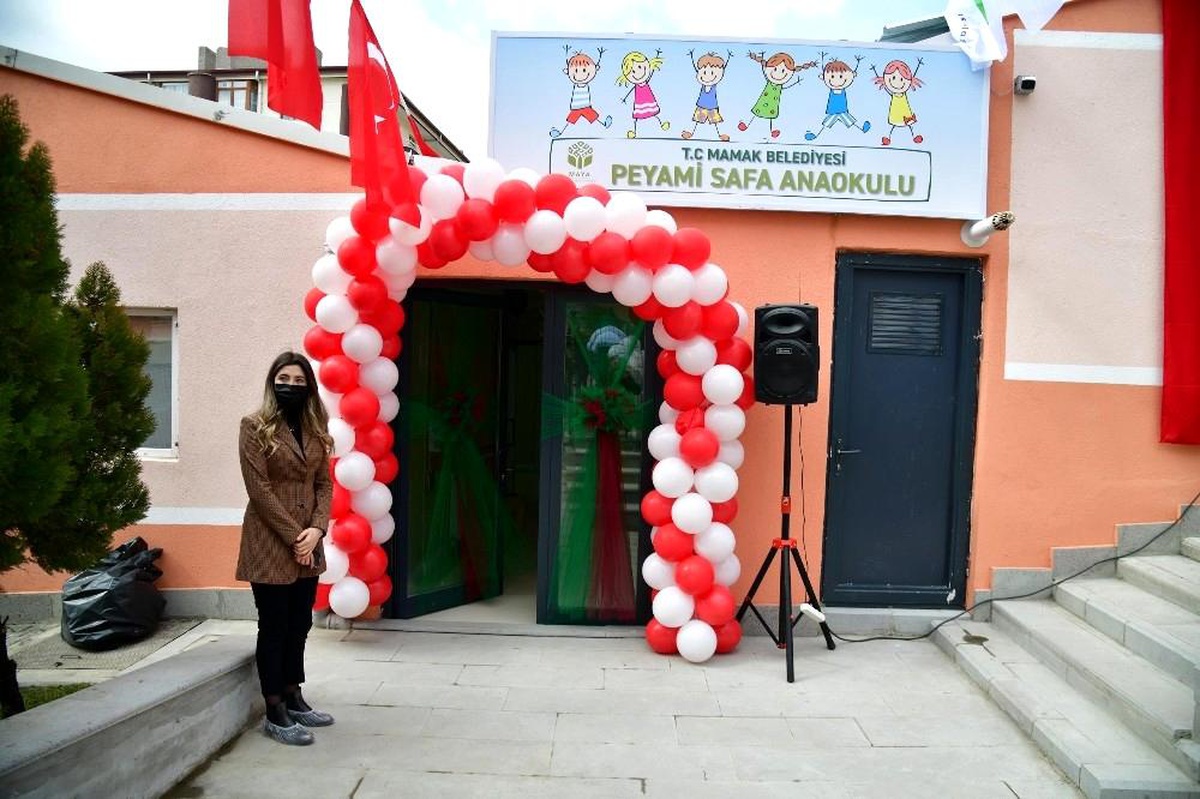 Peyami Sefa Anaokulu minikleri okullarına "Merhaba" dedi