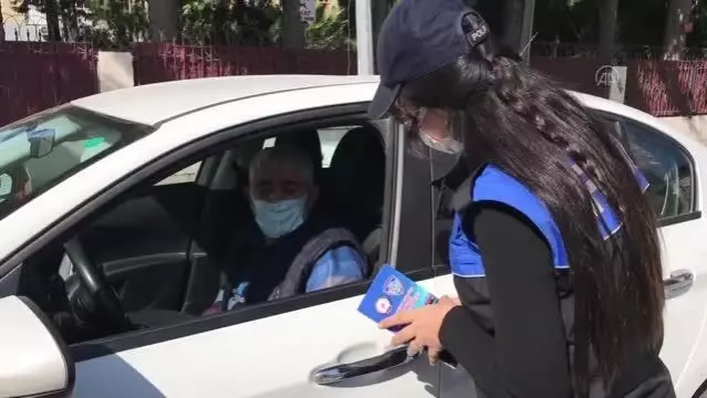 Polis okulların çevresinde denetim yaptı