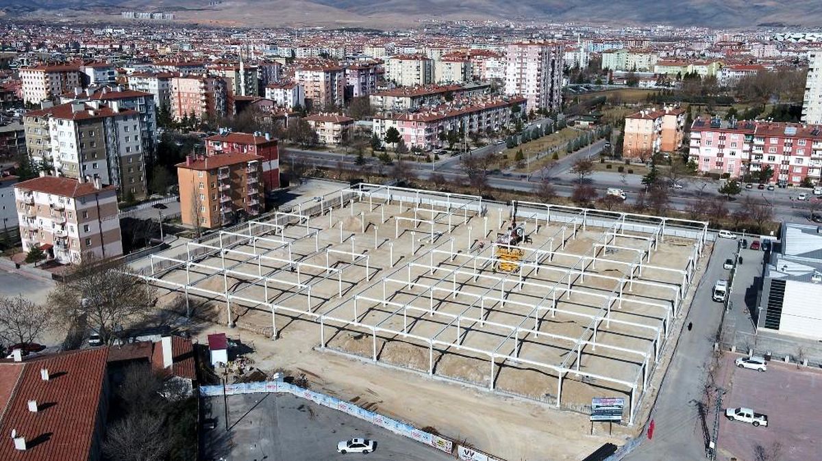 Selçuklu\'da kapalı pazar sayısı artıyor