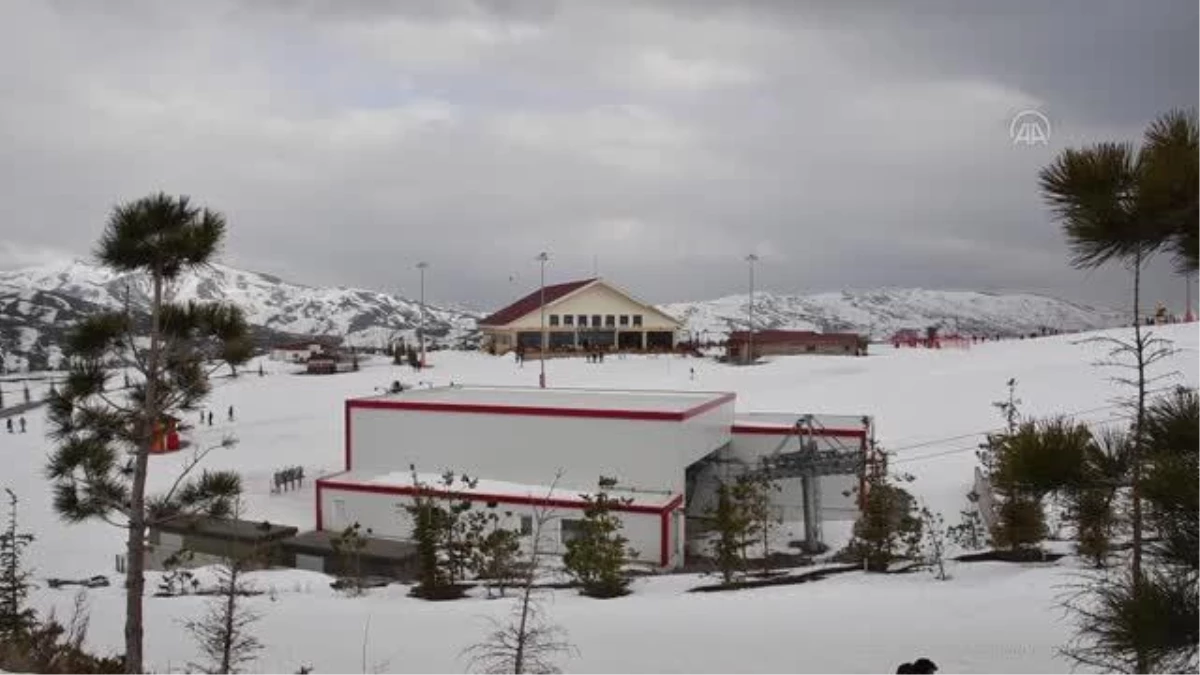 Sivas\'ın parlayan "yıldız"ı Türkiye\'deki en iyi kayak merkezlerinden biri olmayı hedefliyor