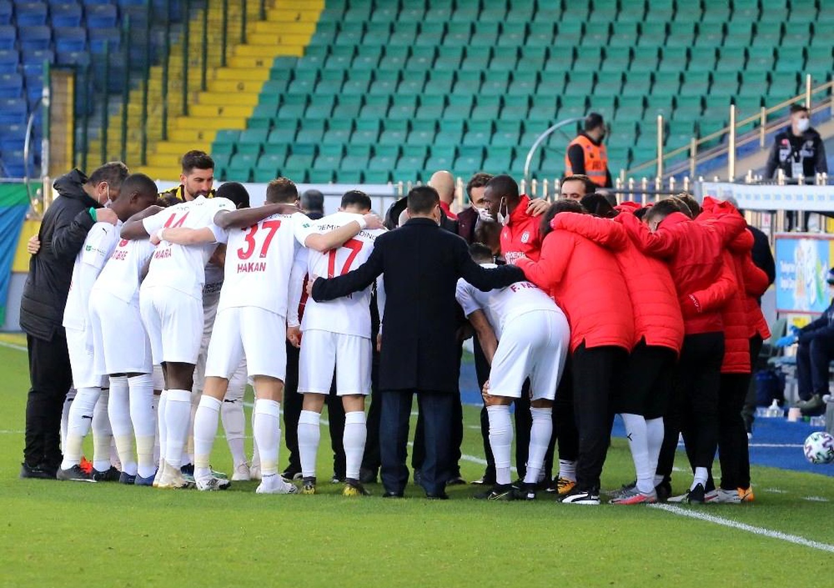 Sivasspor\'da zorlu Hatayspor maçı öncesi 5 eksik!