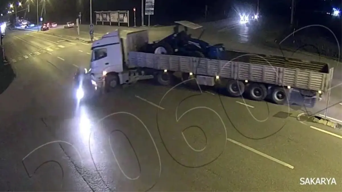 Tırla otomobilin çarpışması KGYS'ye yansıdı