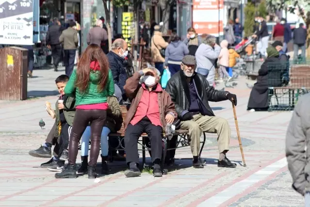 Yüksek riskli grupta yer alan Edirne'de 'ev ziyareti' tepkisi