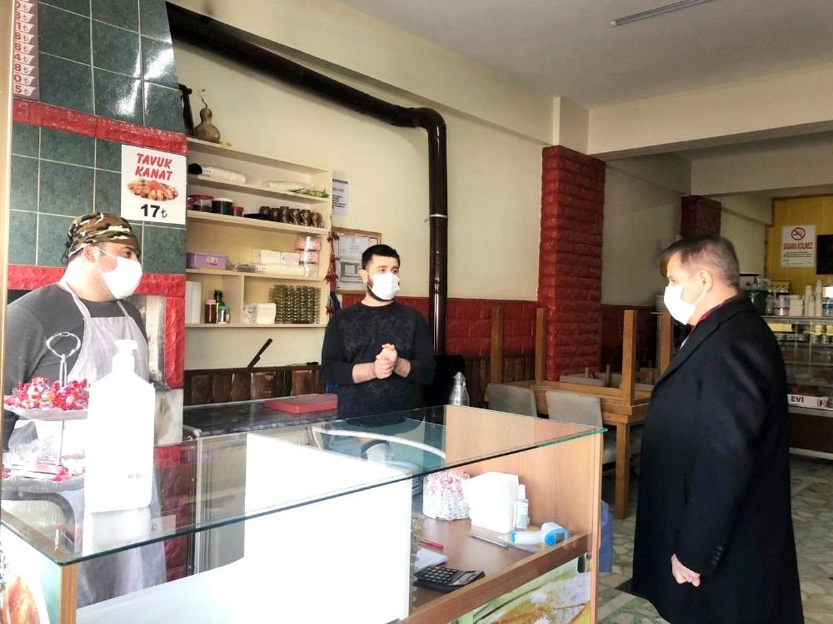 Başkan Deveci\'den "esnafa destek" ziyareti