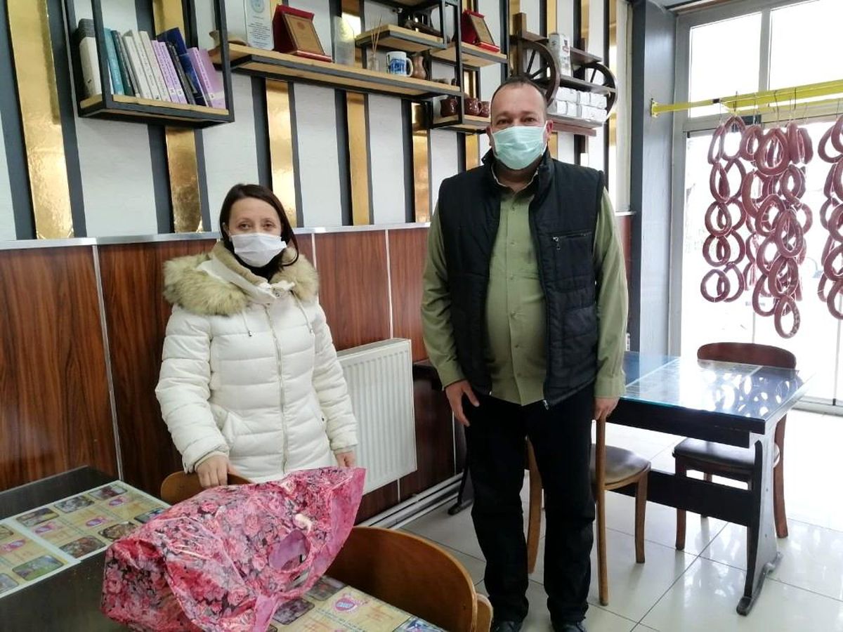 Başkan Tekin\'den aylar sonra siftah yapan esnafı ziyaret etti