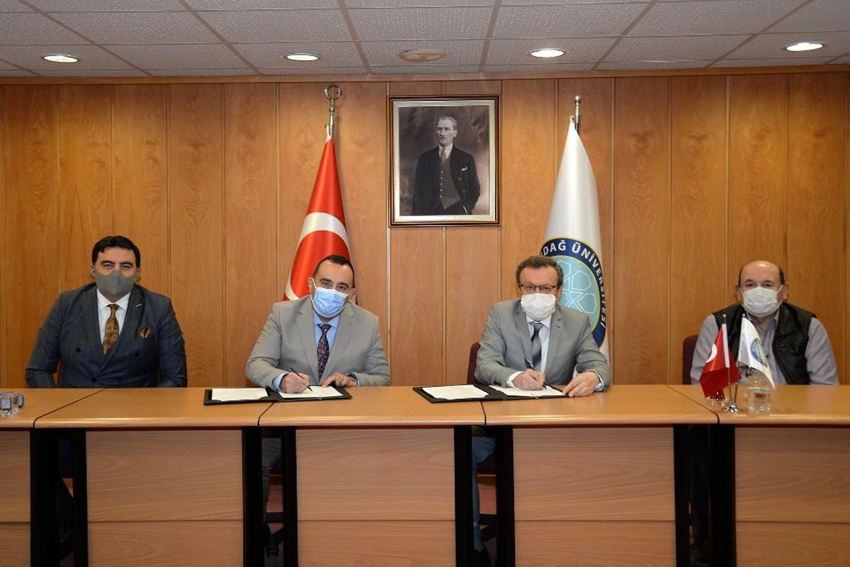 Hayırseverlerden BUÜ\'ye tam teşekküllü laboratuvar binası