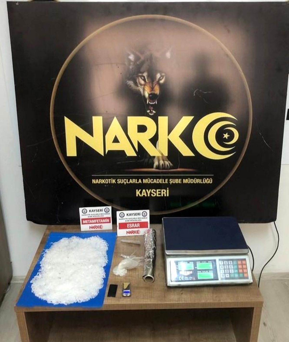 Son dakika: Kayseri\'de 2 farklı uyuşturucu operasyonu: 3\'ü yabancı uyruklu 5 gözaltı