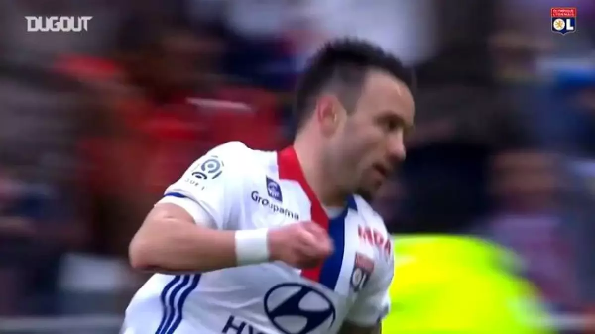 Mathieu Valbuena\'nın Rennes\'e Attığı Gol