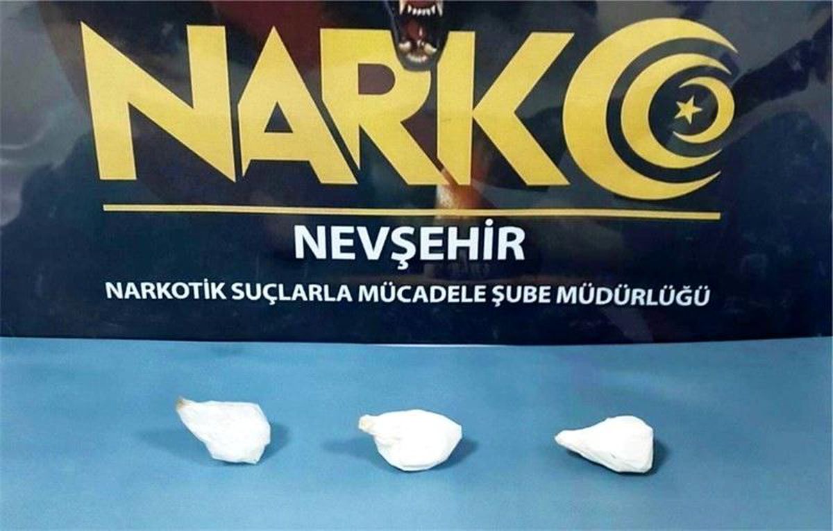 Afgan uyruklu şüphelinin iç çamaşırından uyuşturucu ele geçirildi