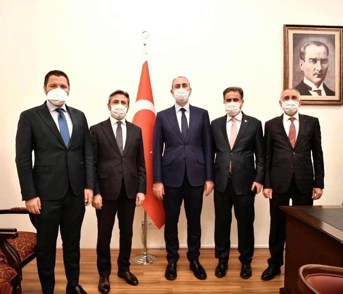 Bakan Gül ile Adıyaman yatırımları görüşüldü