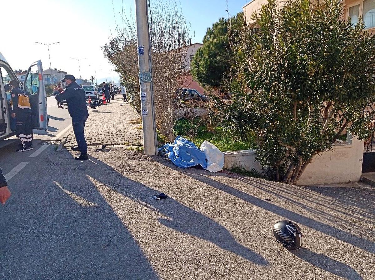 Çanakkale\'de bir uzman çavuş trafik kazasında hayatını kaybetti