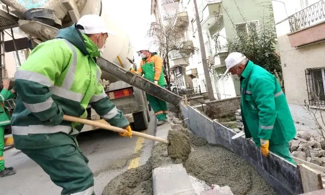 Çankaya Belediyesi'nden istinat duvarı çalışması