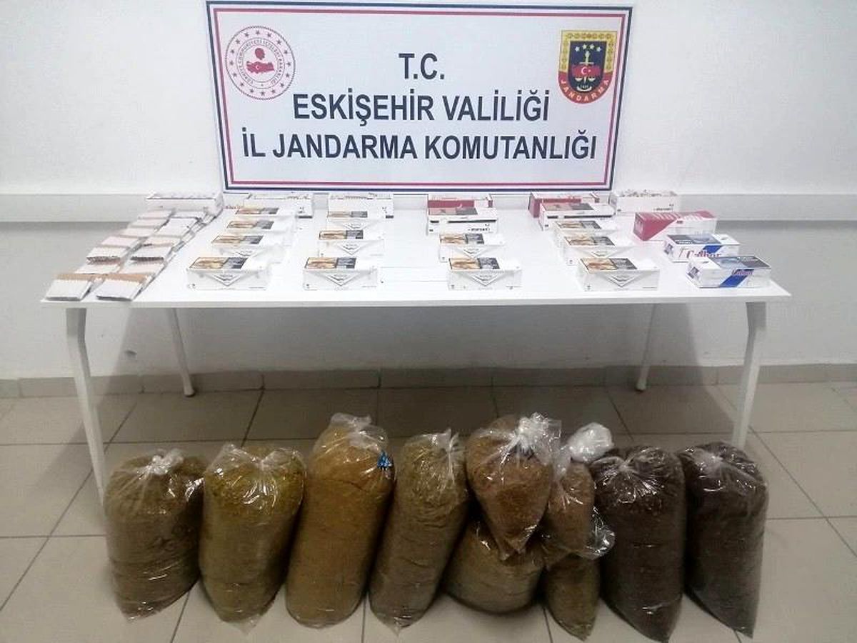 Doldurulmuş makaron satışı yapan 2 işletme sahibi yakalandı