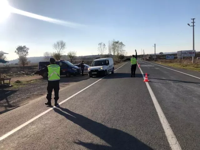 Edirne'de jandarma denetimleri aralıksız sürüyor