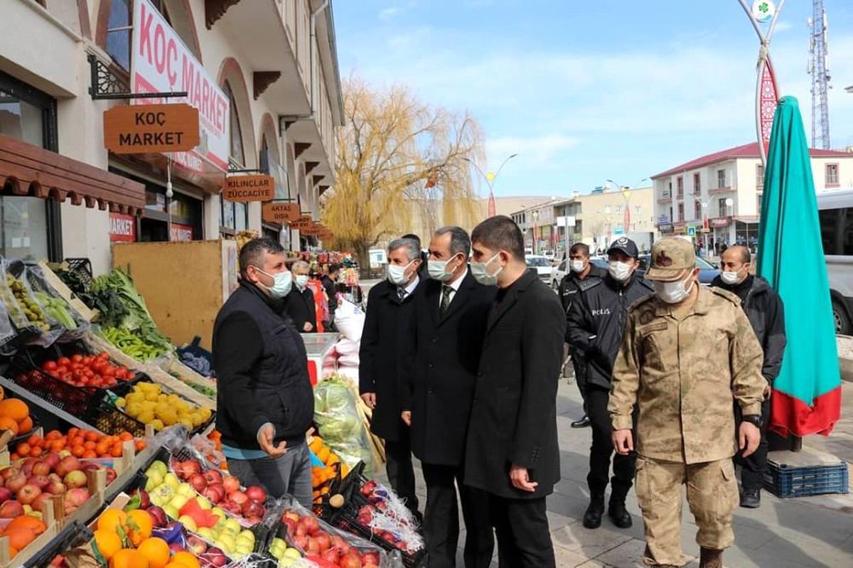 Gürpınar\'da Kovid-19 denetimi gerçekleştirildi